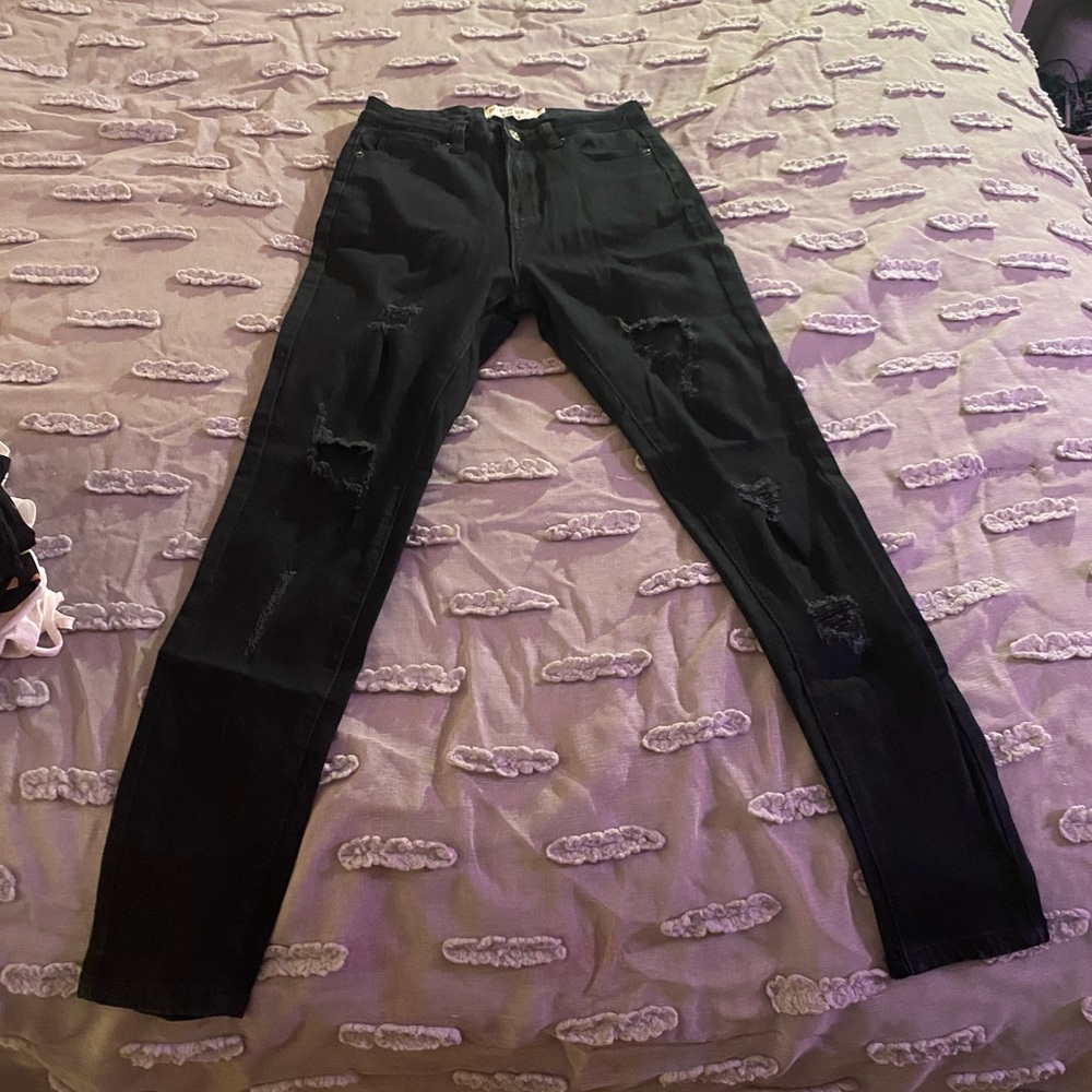 Laura’s boutique skinny jeans